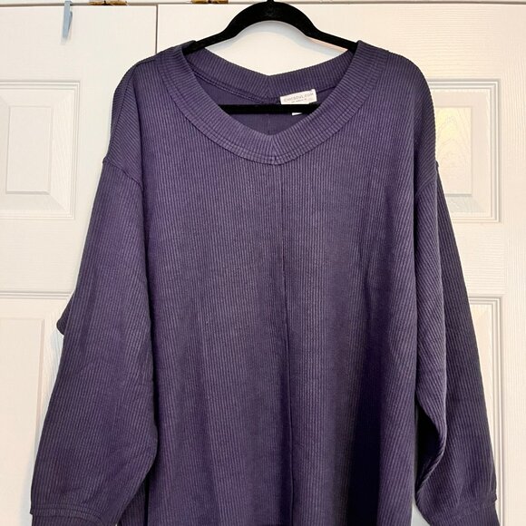 Chic Soul Navy V Neck Pullover - Picture 3 of 3